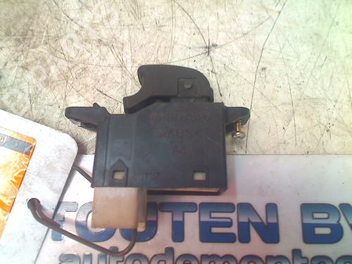 Switch HYUNDAI SANTA FÉ I (SM) 2.0 CRDi 4x4 | BP11308802I30 
