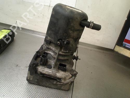Used Steering pump Steering pump CITROËN C5 III Break (RW_) 1.6 THP 155 (156 hp) 33448550 33448550
