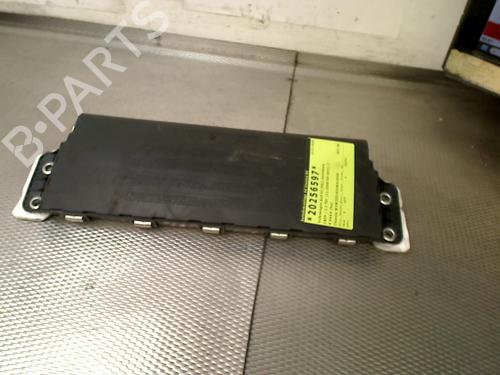 Used Knee airbag VW GOLF VI (5K1) 1.2 TSI (105 hp) 31966047