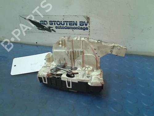 Used Front right lock VW CRAFTER 30-50 Van (2E_) 2.0 TDI (136 hp) 13622018