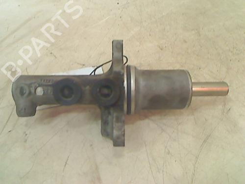 Used Brake master cylinder MERCEDES-BENZ SPRINTER 5-t Platform/Chassis (B906) 519 CDI / BlueTEC (906.153, 906.155, 906.253, 906.255) (190 hp) 11316911