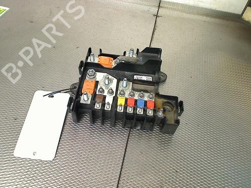 Used Fuse box Fuse box IVECO DAILY VI Van 33S16, 35S16, 35C16, 38S16, 40C16, 42S16, 50C16 (156 hp) 36474861 36474861