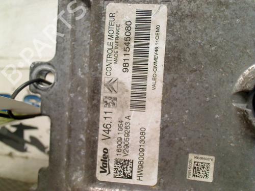 Engine control unit (ECU) PEUGEOT 208 I (CA_, CC_) 1.2 VTI 82 | BP30335462M57