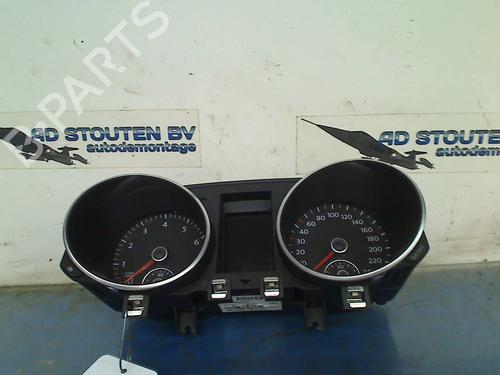 Used Display monitor VW GOLF VI (5K1) 1.2 TSI (105 hp) 21527962