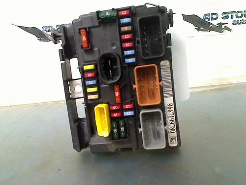 Fuse box CITROËN C3 II (SC_) 1.6 HDi | BP19395287E1 