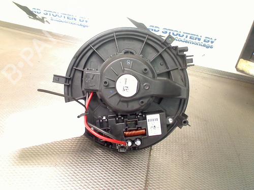 Heater blower motor AUDI A3 Sportback (8VA, 8VF) 2.0 TDI | BP29199493M62 
