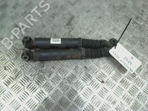 Højre bagtil støddæmper PEUGEOT 206+ (2L_, 2M_) 1.4 i (73 hp) 13124619