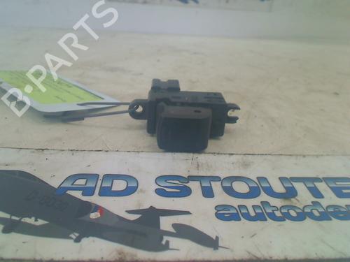 Used Switch NISSAN NOTE (E11, NE11) 1.6 (110 hp) 11317716