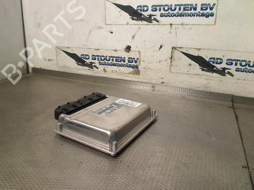 Engine control unit (ECU) AUDI A4 B7 Avant (8ED) 2.0 | BP30121118M57 