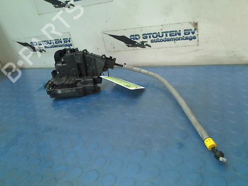 Used Front right lock MERCEDES-BENZ C-CLASS Convertible (A205) C 180 (205.440) (156 hp) 13625970