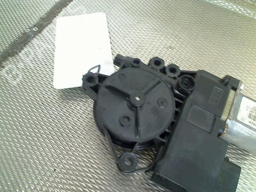 Left front window motor HYUNDAI ix20 (JC) 1.6 | BP33687035E21 - Image 4