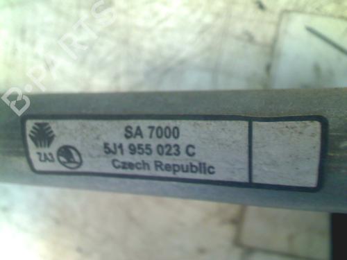 Used Front wipers mechanism SKODA FABIA II Combi (545) 1.2 TDI (75 hp) 11317467