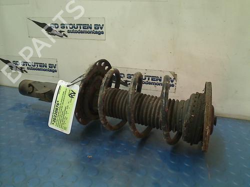 Used Right front shock absorber VOLVO V60 I (155) D4 (181 hp) 13739936