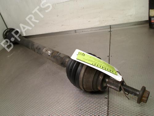 Used Right front driveshaft VW CADDY IV Box Body/MPV (SAA, SAH) 2.0 TDI (75 hp) 32113795