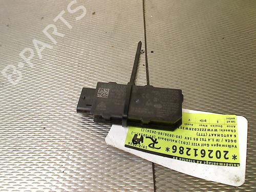 Used Antenna/Base Antenna/Base SKODA FABIA III (NJ3) 1.2 TSI (90 hp) 35942340 35942340