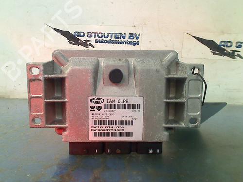 Engine control unit (ECU) PEUGEOT 307 CC (3B) 2.0 16V | BP39561532M57 - Image 4