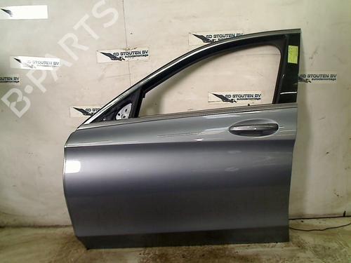 Used Left front door MERCEDES-BENZ C-CLASS T-Model (S205) C 350 e (205.247) (279 hp) 29585590