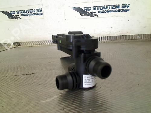 Used Electronic module MERCEDES-BENZ C-CLASS (W205) C 350 e (205.047) (279 hp) 31263656