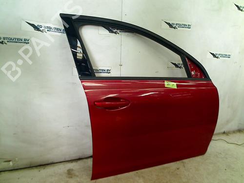 Right front door PEUGEOT 308 II (LB_, LP_, LW_, LH_, L3_) 1.2 VTi 72 | BP27582974C3