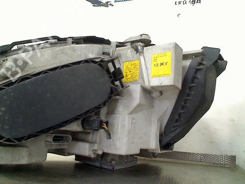 Right headlight MERCEDES-BENZ S-CLASS (W220) S 320 (220.065, 220.165) | BP26895874C29 