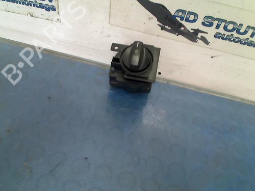 Used Headlight switch MERCEDES-BENZ A-CLASS (W169) A 150 (169.031, 169.331) (95 hp) 15290348