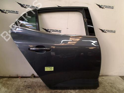 Used Right rear door RENAULT MEGANE IV Hatchback (B9A/M/N_) 1.8 Blue dCi 150 (B9A7) (150 hp) 14925563