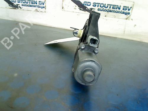 Left front window motor HYUNDAI i30 Estate (FD) 1.6 | BP19428480E21 