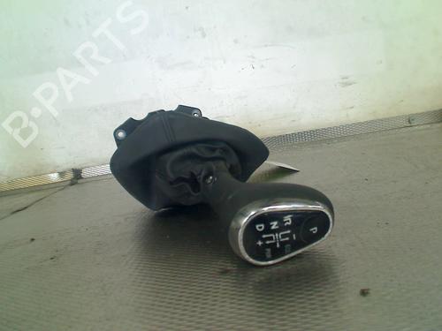 Used Shift knob Shift knob 39502725 39502725