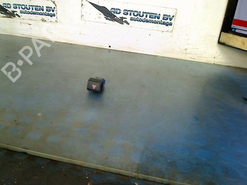 Used Warning switch PEUGEOT 208 I (CA_, CC_) 1.2 VTI 82 (82 hp) 19778971