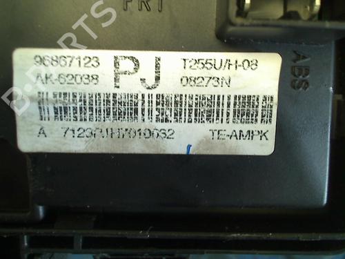 Fuse box CHEVROLET AVEO / KALOS Hatchback (T250, T255) 1.2 | BP13560531E1 
