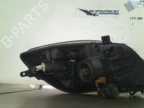 Right headlight TOYOTA YARIS (_P9_) 1.0 VVT-i (KSP90_, KSP90R) | BP28124874C29 