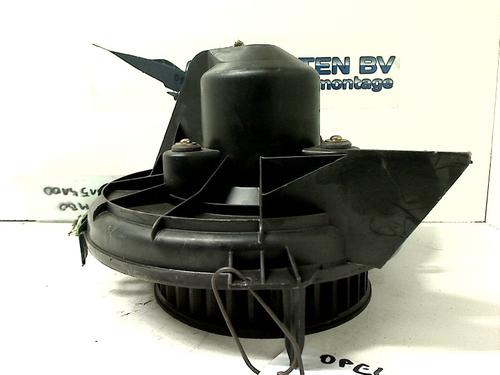 Used Heater blower motor OPEL COMBO Box Body/MPV 1.3 CDTI 16V (69 hp) 11300386
