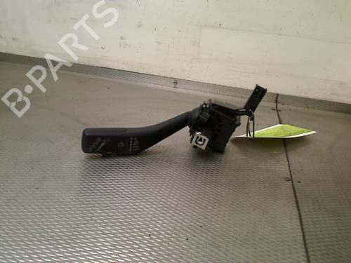 Comutador piscas / escovas SKODA OCTAVIA II Combi (1Z5) 2.0 TFSI (200 hp) 31800560