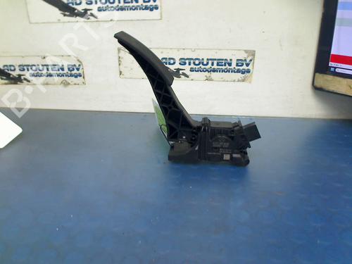 Used Pedal MERCEDES-BENZ A-CLASS (W177) A 200 (177.087) (163 hp) 22962116
