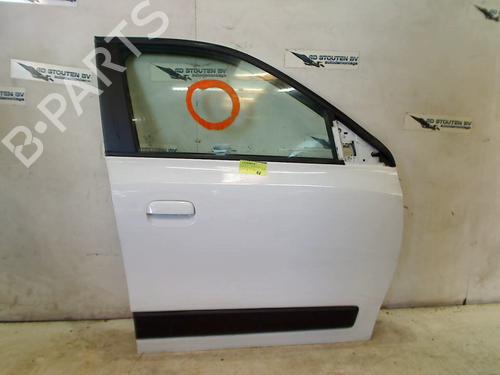 Dør højre fortil RENAULT TWINGO III (BCM_, BCA_) 1.0 SCe 70 (71 hp) 30830498