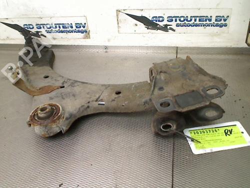 Used Right front suspension arm VOLVO V60 I (155) D2 (120 hp) 28188173