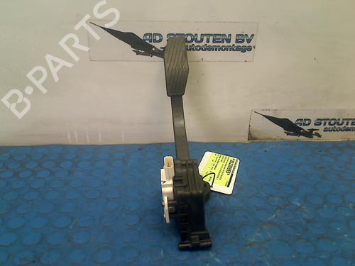 Used Pedal OPEL KARL (C16) 1.0 (75 hp) 13126583