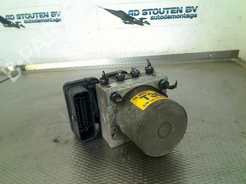 Used ABS pump KIA PICANTO II (TA) 1.0 (69 hp) 30382389