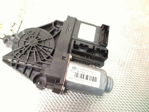 Used Left front window motor VW TOURAN (1T3) 1.2 TSI (105 hp) 31331915