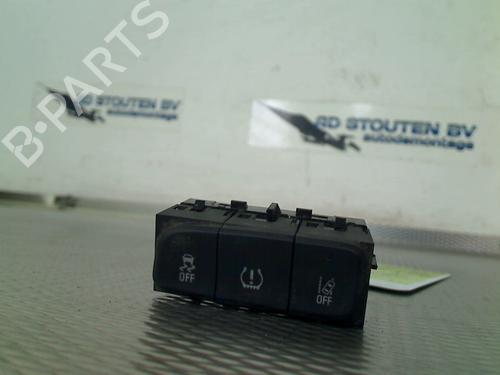 Used Switch OPEL CROSSLAND X / CROSSLAND (P17, P2QO) 1.2 (75) (110 hp) 25281528