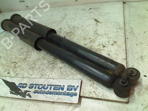 Used Right rear shock absorber TOYOTA YARIS (_P13_) 1.3 (NSP130_, NSP130) (99 hp) 13125376