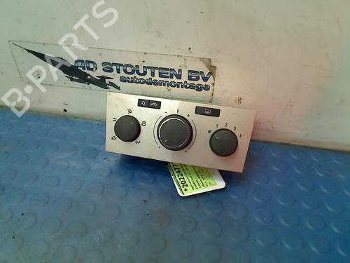 Used Climate control OPEL ASTRA H (A04) 1.6 (L48) (116 hp) 11922764