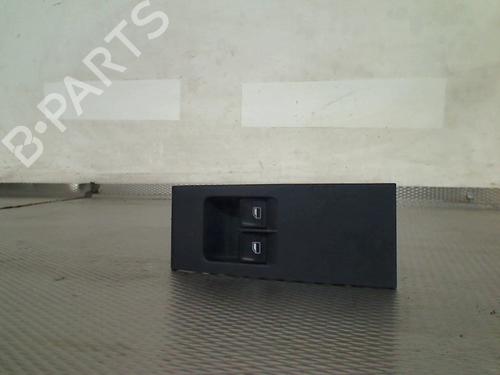 Used Switch SKODA RAPID Spaceback (NH1) 1.2 TSI (86 hp) 32205712