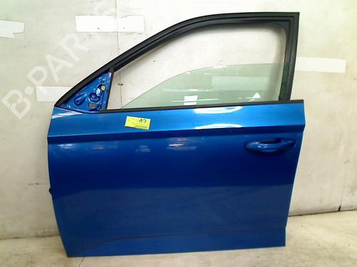 Dør venstre foran SKODA FABIA III (NJ3) 1.0 TSI (95 hp) 30830507