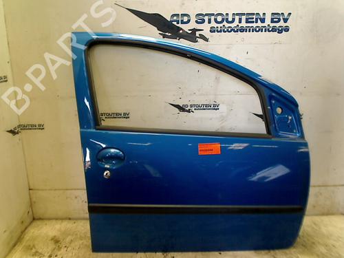 Used Right front door TOYOTA AYGO (_B1_) 1.0 (KGB10_, KGB10R) (68 hp) 11325770