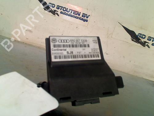 Used Electronic module SEAT IBIZA IV (6J5, 6P1) 1.2 TDI (75 hp) 17103607