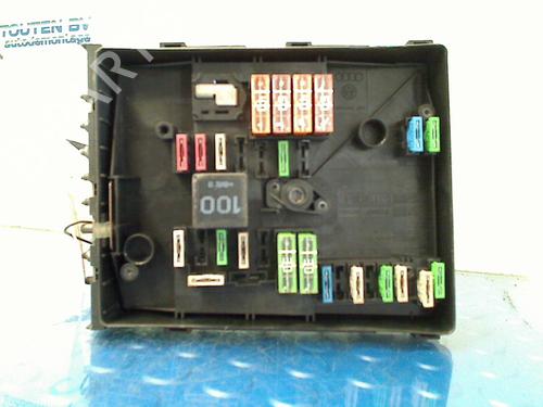 Fuse box SEAT LEON (1P1) 1.9 TDI | BP11305733E1