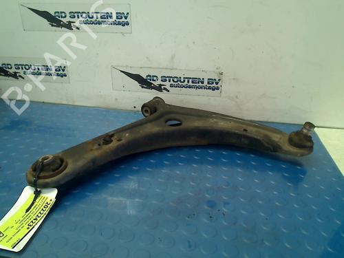 Used Right front suspension arm MITSUBISHI OUTLANDER II (CW_W) 2.0 (CW4W) (147 hp) 16736123