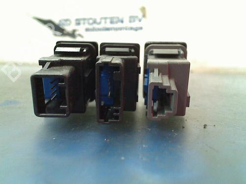 Switch TOYOTA AURIS Estate (_E18_) 1.8 Hybrid (ZWE186_, ZWE186R, ZWE186H) | BP11305744I30 