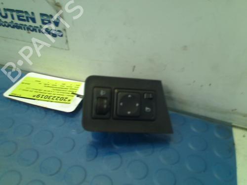 Used Switch NISSAN NV200 Van 1.5 dCi 90 (M20, M20N, M20M) (90 hp) 12201727